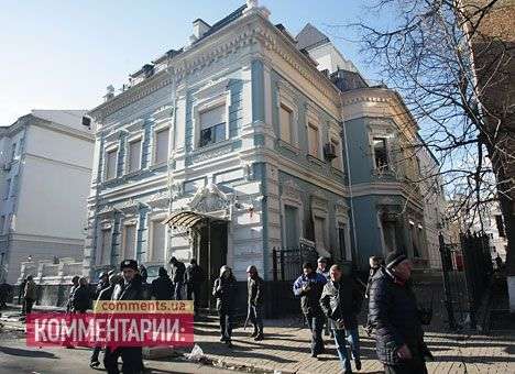 МВД выясняет причину смерти человека в офисе ПР