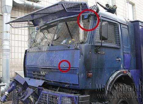 В МВД заявили, что протестующие используют спецпатроны (ФОТО)