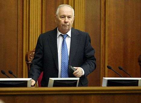 Рыбак предлагает проголосовать за возвращение к Конституции-2004 и амнистию