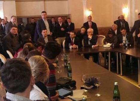 Евродипломаты снова поехали на встречу к Януковичу (ФОТО, ВИДЕО)
