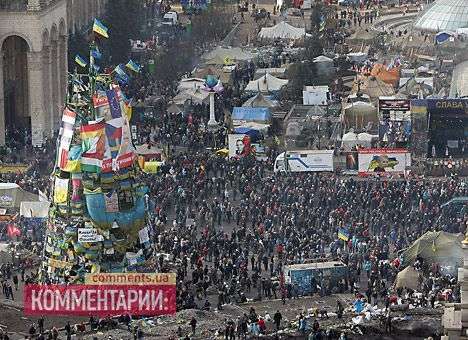 На Майдане собралось 50 тысяч человек