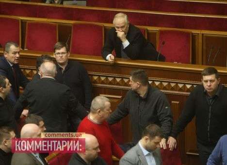В Раде продолжили заседание