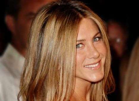 Дженнифер Энистон позвали в «Дрянные мамочки»