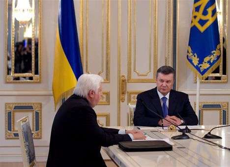 Пшонка просил Януковича ввести ЧП (ДОКУМЕНТЫ)
