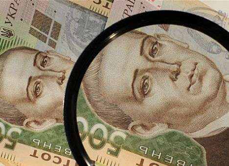 Доллар на межбанке вырос почти до 10 гривен