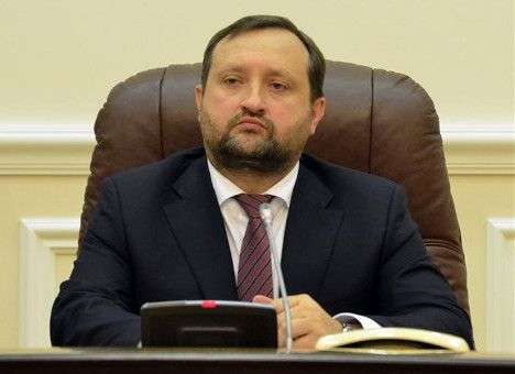 Арбузову не дадут завтра провести заседание Кабмина, — Тягнибок