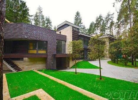 «Межигорье» Януковича теперь будет в Барвихе (ФОТО)