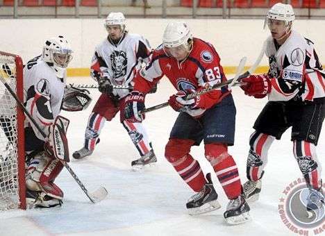 Украинская хоккейная команда не доиграла матча из-за задолженностей по зарплатам