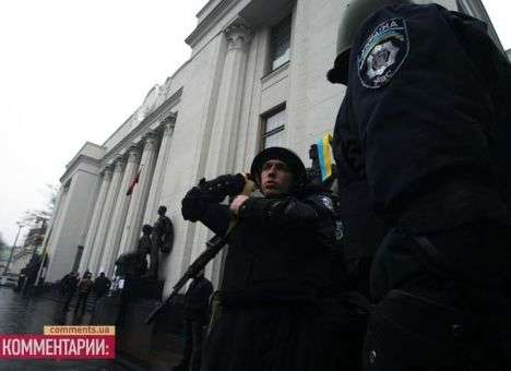 СНБО Украины приводит войска в боевую готовность