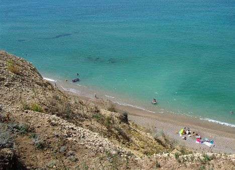 Курортный сезон в Крыму сорван, – Яценюк