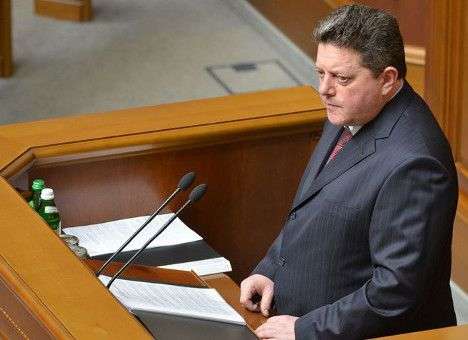 Кабмин уволил главного тюремщика Януковича