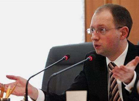 Яценюк уволил всех заместителей Министра обороны