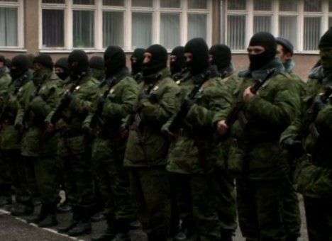 Аксенов похвастался вооруженными «дружинниками»