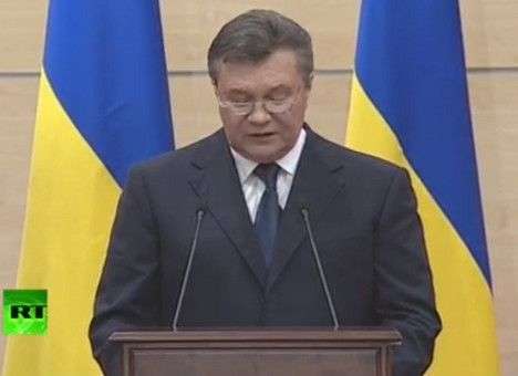Янукович заявил, что он президент и верховный главнокомандующий