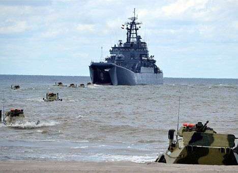 В России начались масштабные учения десантников