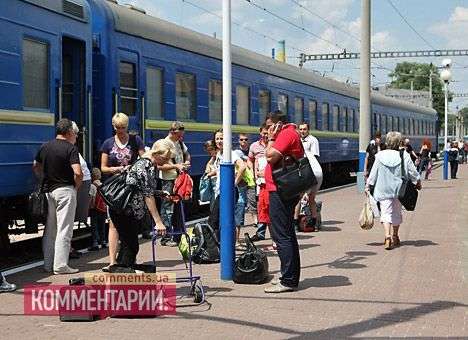 «Укрзализныця» возобновила предварительную продажу билетов в Крым