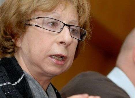 Ахеджакова: Пусть кидают в меня камни, но я лично Украину не предам!