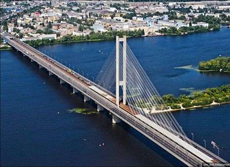 С 1 апреля в Киеве кое-где можно будет ездить со скоростью 80 км/ч