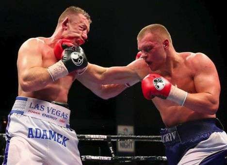 Украинский боксер победил бывшего соперника Кличко