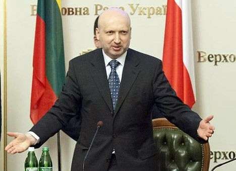 Украина готова к переговорам по Крыму, но не признает аннексии АРК, — Турчинов