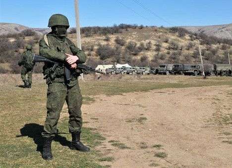 Вооруженные дружинники «Гоблина» добрались до крымских санаториев