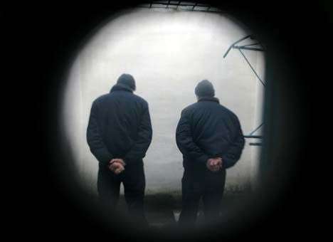 Украинские зэки просят сформировать штрафные батальоны и готовы воевать