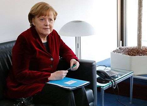 Меркель: Крым стал российским вопреки международному праву