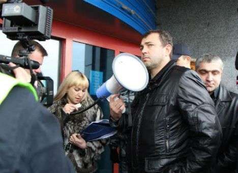 «Nemiroff»: собственники зашли на разграбленный завод