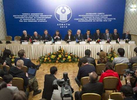 Украина отказалась от председательства в СНГ