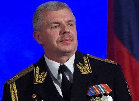 Командующий ЧФ РФ украинским морякам: Не дай бог кто-нибудь хоть из рогатки стрельнет