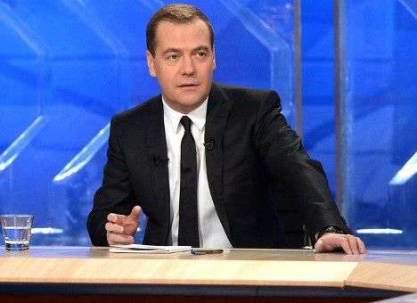 Общий долг Украины перед Россией составляет 16 у.е. млрд., – Медведев