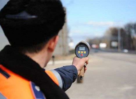 Стала известна скорость, при которой дорожные радары становятся бесполезными