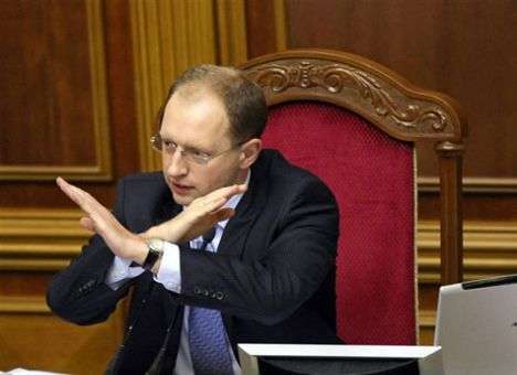 Яценюк передумал вводить налог на проценты по депозитам