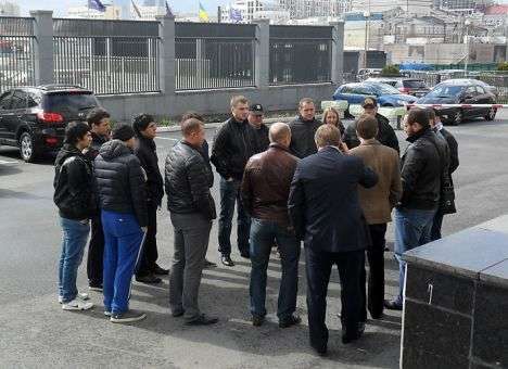 Хоккеисты потребовали отчет у нового Министра