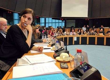 Участница Pussy Riot призвала ЕС усилить санкции против окружения Путина