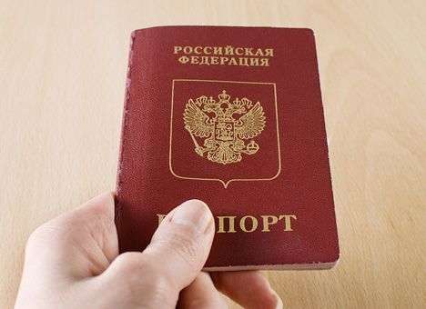 В России заявили о 75 тыс. крымчан, ждущих паспорта РФ