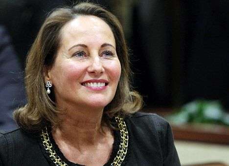 Состав нового Кабмина Франции сокращен более чем вдвое