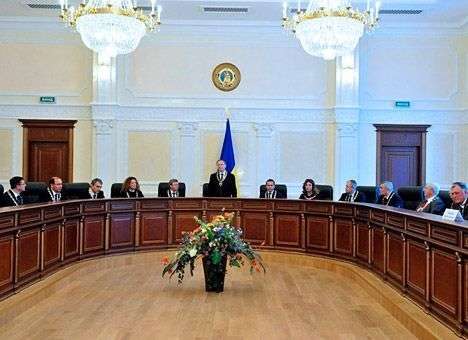 На следующей неделе Рада может уволить председателей судов, членов ВСЮ и ВККС