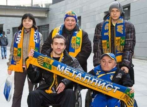 ФК «Металлист» привозил на матч в Киев активистов парафан-клуба Metall Hearts