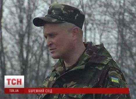 Вооруженные сепаратисты блокируют под Донецком колонну военных, – СМИ (ВИДЕО)