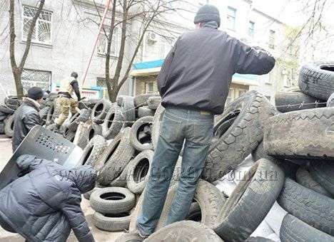 В Славянске началась антитеррористическая операция — Аваков (ФОТО)