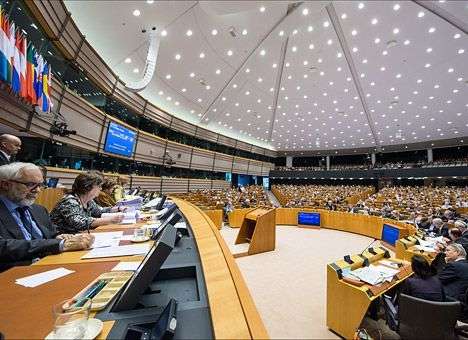 28 глав МИД стран ЕС в Люксембурге начали обсуждение ситуации в Украине