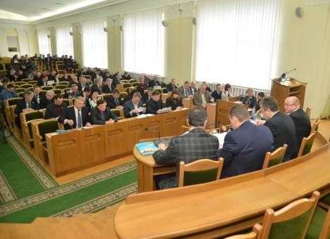 Луганский облсовет хочет вынести на референдум два вопроса