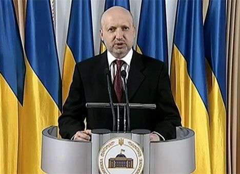 Турчинов на Пасху напомнил украинцам о любви и добре