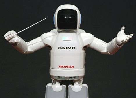 Honda представила обновлённую версию робота-гуманоида ASIMO (ВИДЕО)