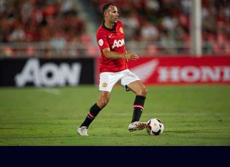 Самый возрастной игрок МЮ назначен его тренером