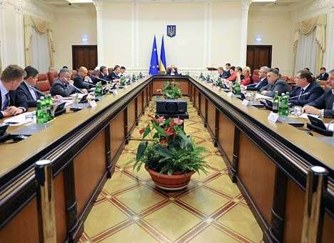 Украина официально обратилась к МВФ о выделении кредита