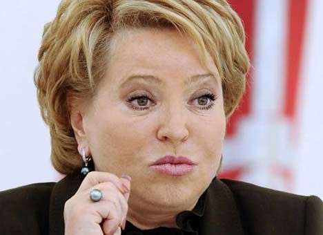 Спикера Совета Федерации РФ Матвиенко попросили отменить закон о блогерах