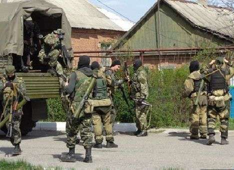 Украинские военные отбили ночную атаку вооруженных террористов на склады с оружием в Артемовске