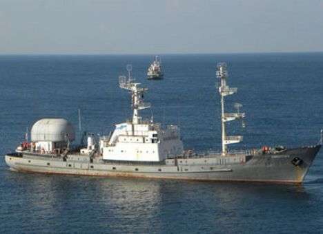 В Севастополе утилизируют списанные украинские корабли (ФОТО)